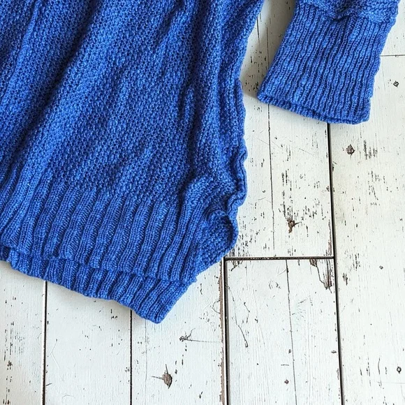 Esley Blue Lightweight Knit Sweater M/L V-Neck Dolman Sleeve Textured Pullover - Picture 5 of 8